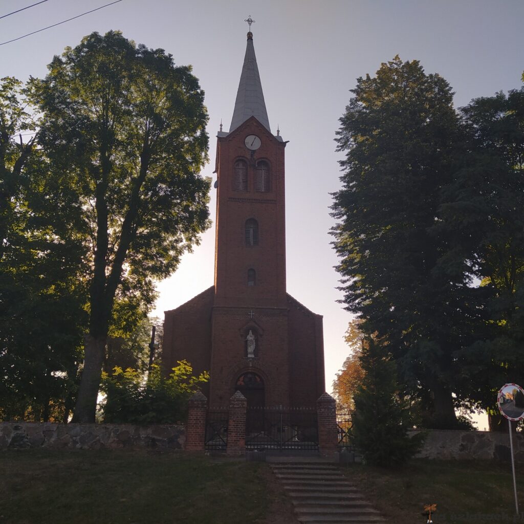 Kościół Rzymskokatolicki Sokola Dąbrowa