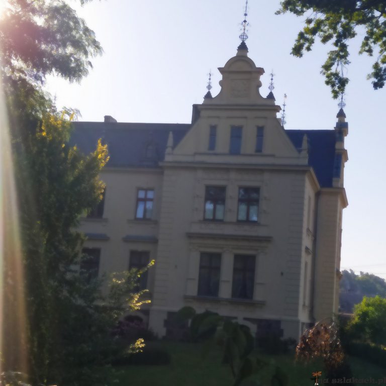 Pałac w Nowej Wsi