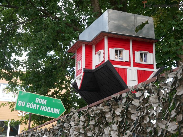 Dom do góry nogami -  Świnoujście