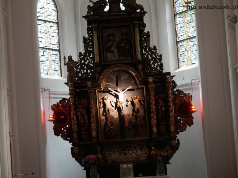 Kościół Miłosierdzia Bożego ołtarz
