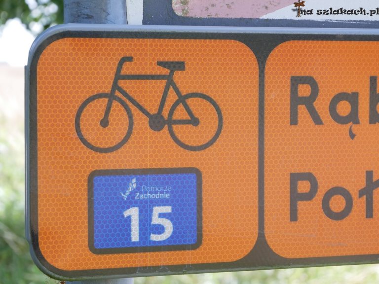 Oznakowanie na drodze Białogard - Złocieniec