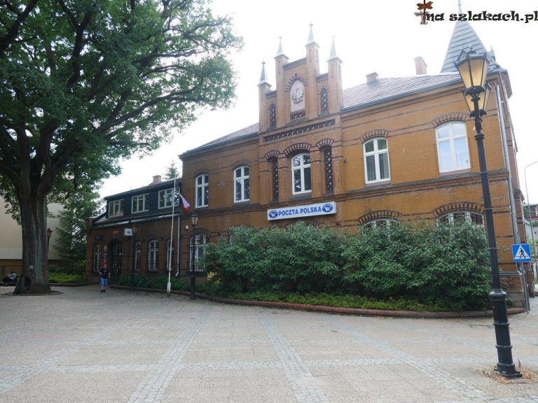 Zabytkowy budynek poczty